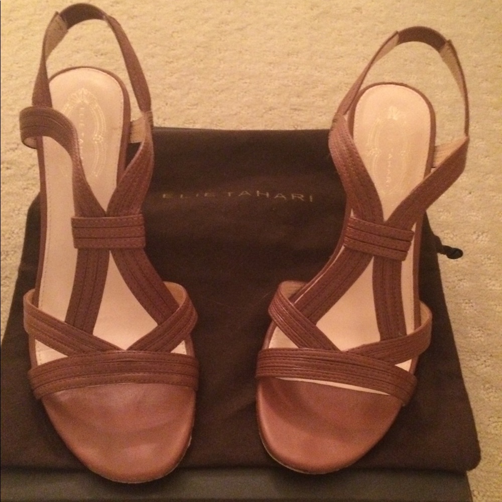 Ellie Tahari butterscotch leather open toe heels